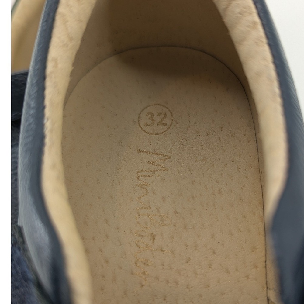 Mini Boden Navy Blue Leather T-Strap Mary Jane Shoes Butterfly Perforated EU 32 - Picture 7 of 7